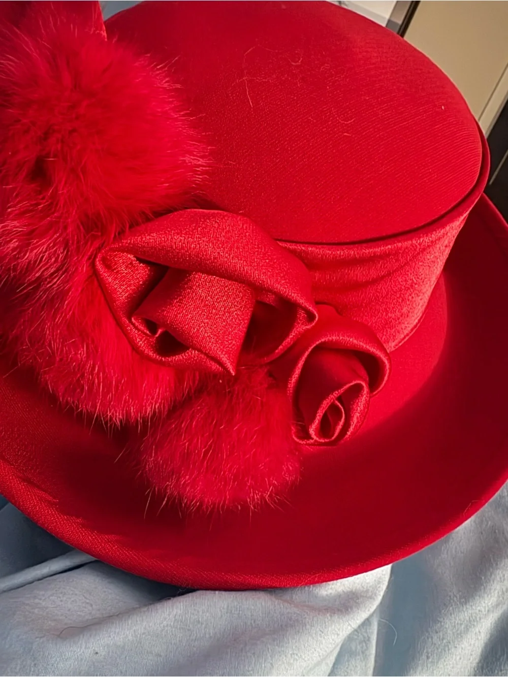 Vintage ML Studio 100% Wool RED Hat Silk Rosettes Mink Pom Poms Fascinator WOW